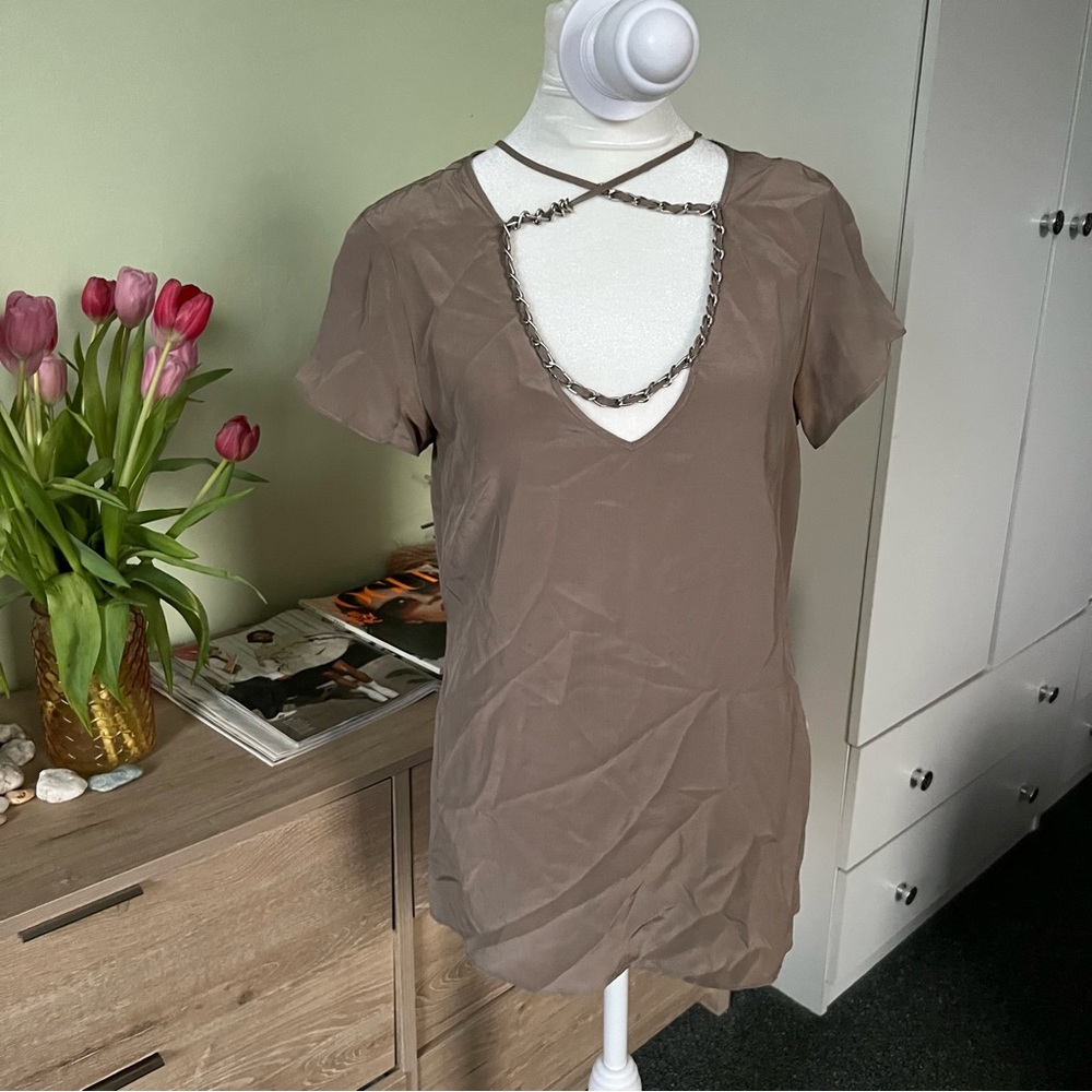 Vintage 100% Silk Y2K Taupe Lace Chain Tie-Up Peep Hole Silk Short Sleeve Blouse - Picture 7 of 16